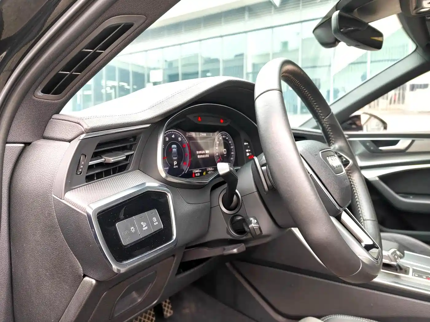 Audi A6L 2019 40 TFSI Luxury Dynamic фото 12