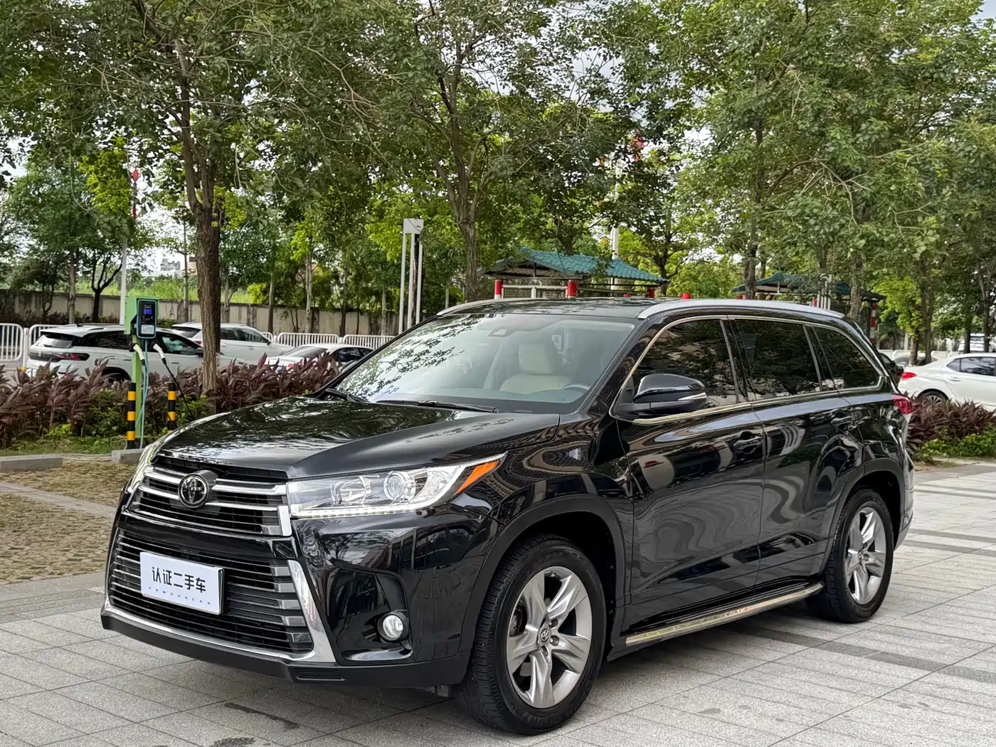 Toyota Highlander 2018 2.0T 4WD Premium 7-seater China VI