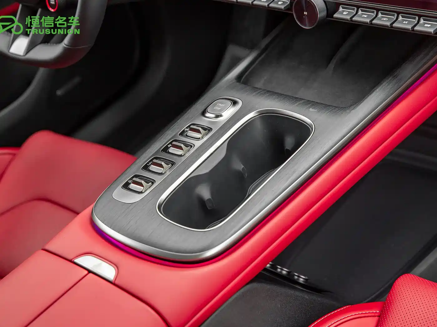 Xiaomi Auto Xiaomi SU7 2024 AWD Extended Range Advanced Smart Driving Max Edition фото 18