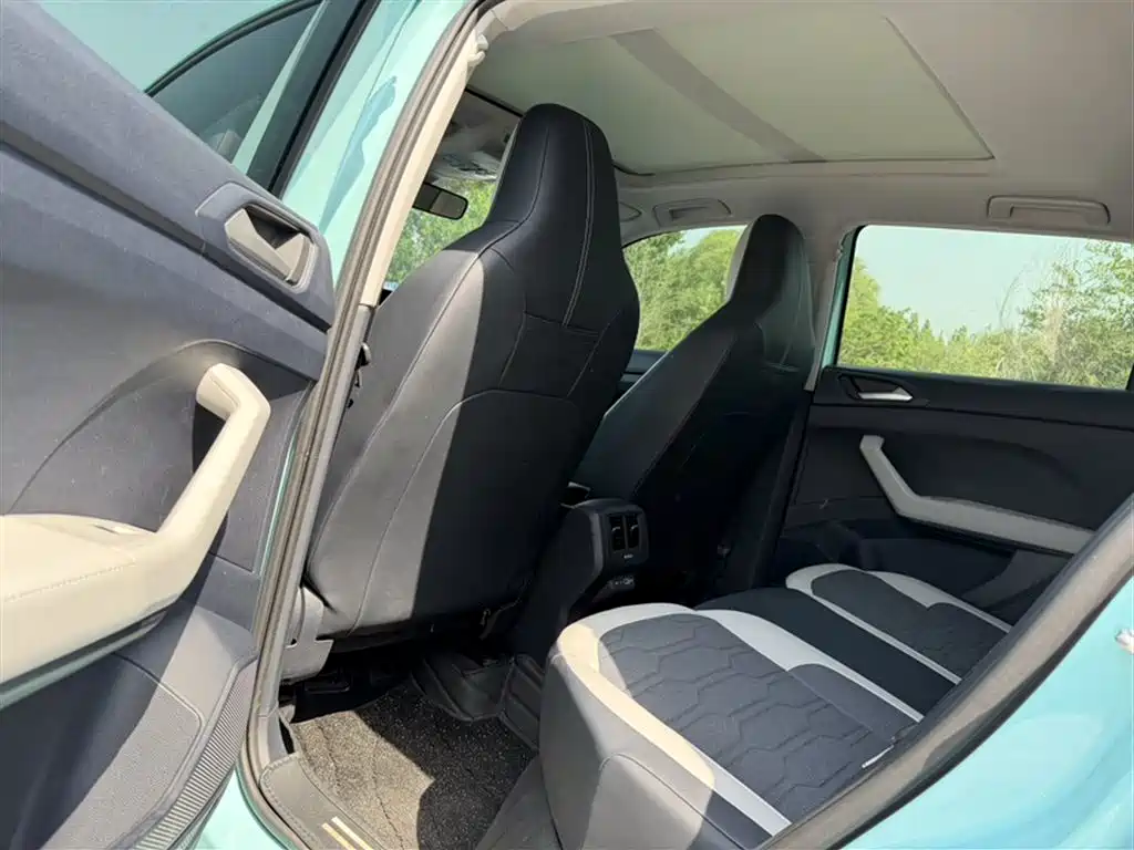 Volkswagen Tharu 2025 New Edge 1.5L Aspiration Edition фото 17