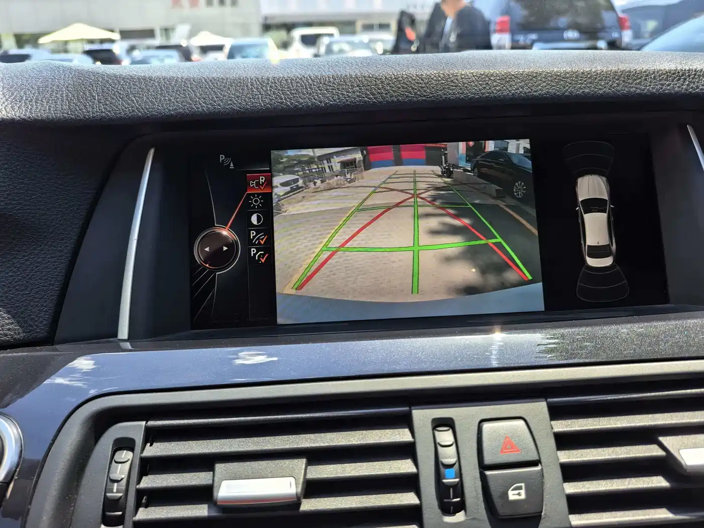 BMW 5 Series 2017 520Li Classic Edition фото 16
