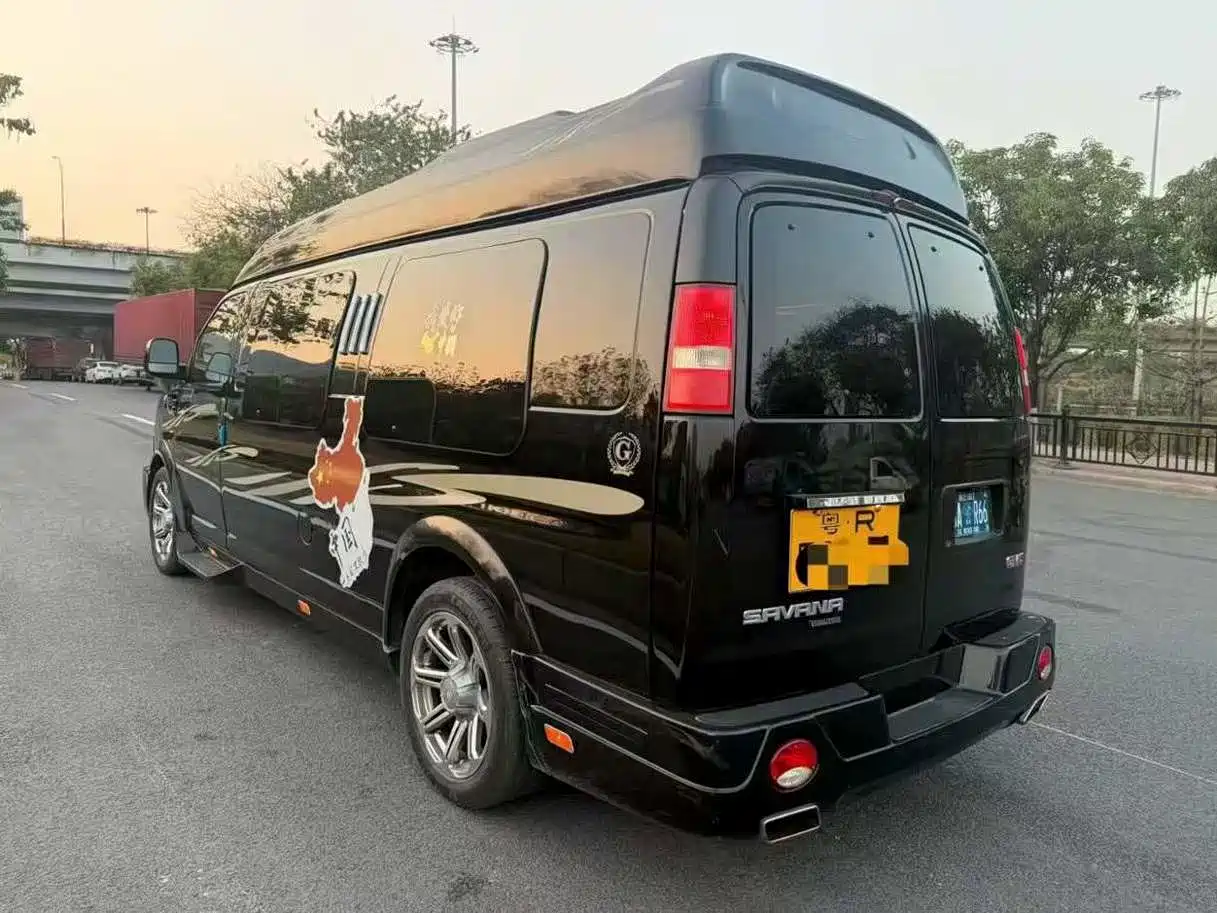 GMC Savana 2014 2014 6.0L G1500L Leader Class