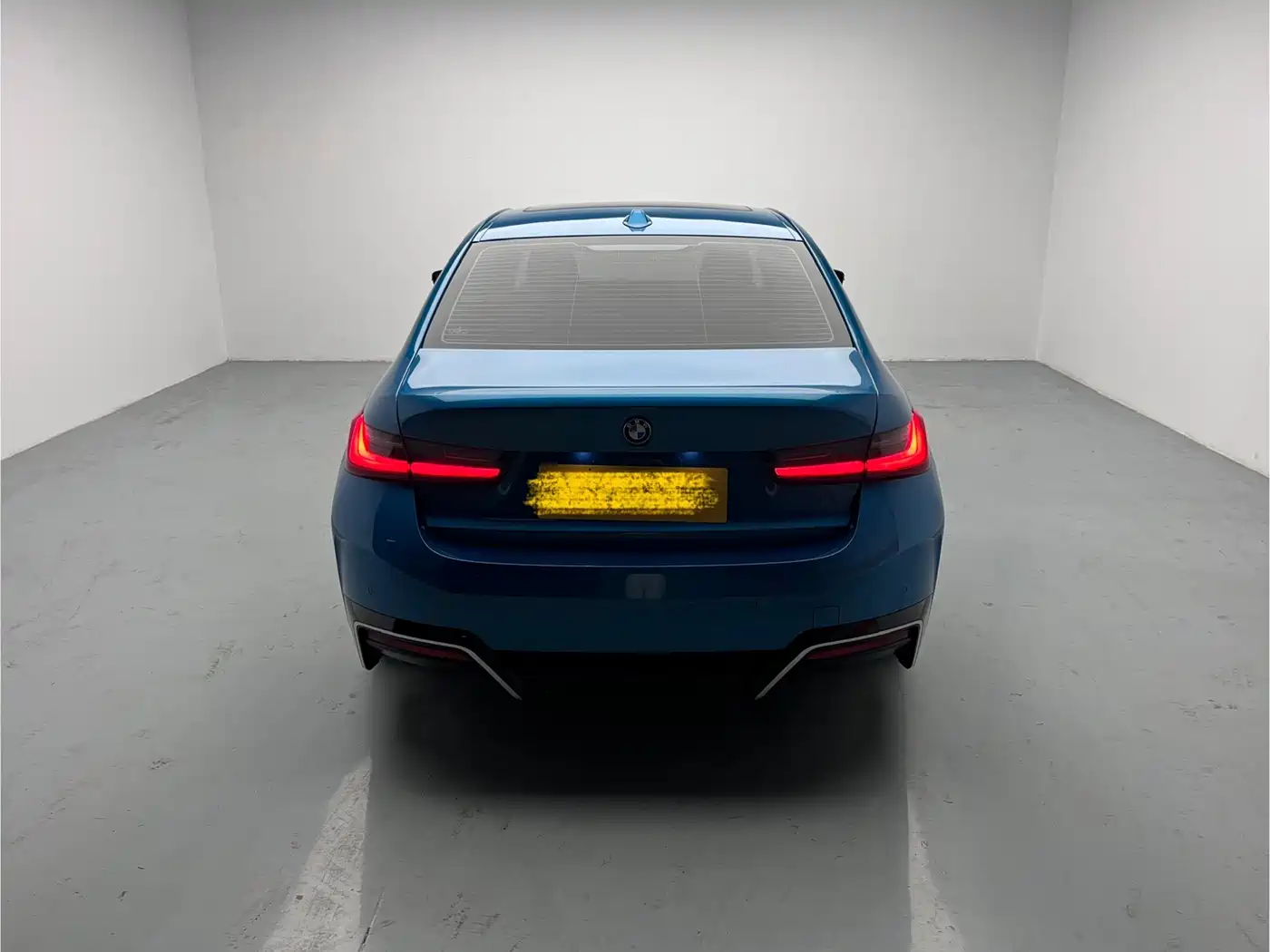 BMW i3 2022 eDrive 35 L фото 5