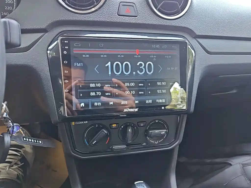 Volkswagen Jetta 2017 1.5L Automatic Fashion фото 13