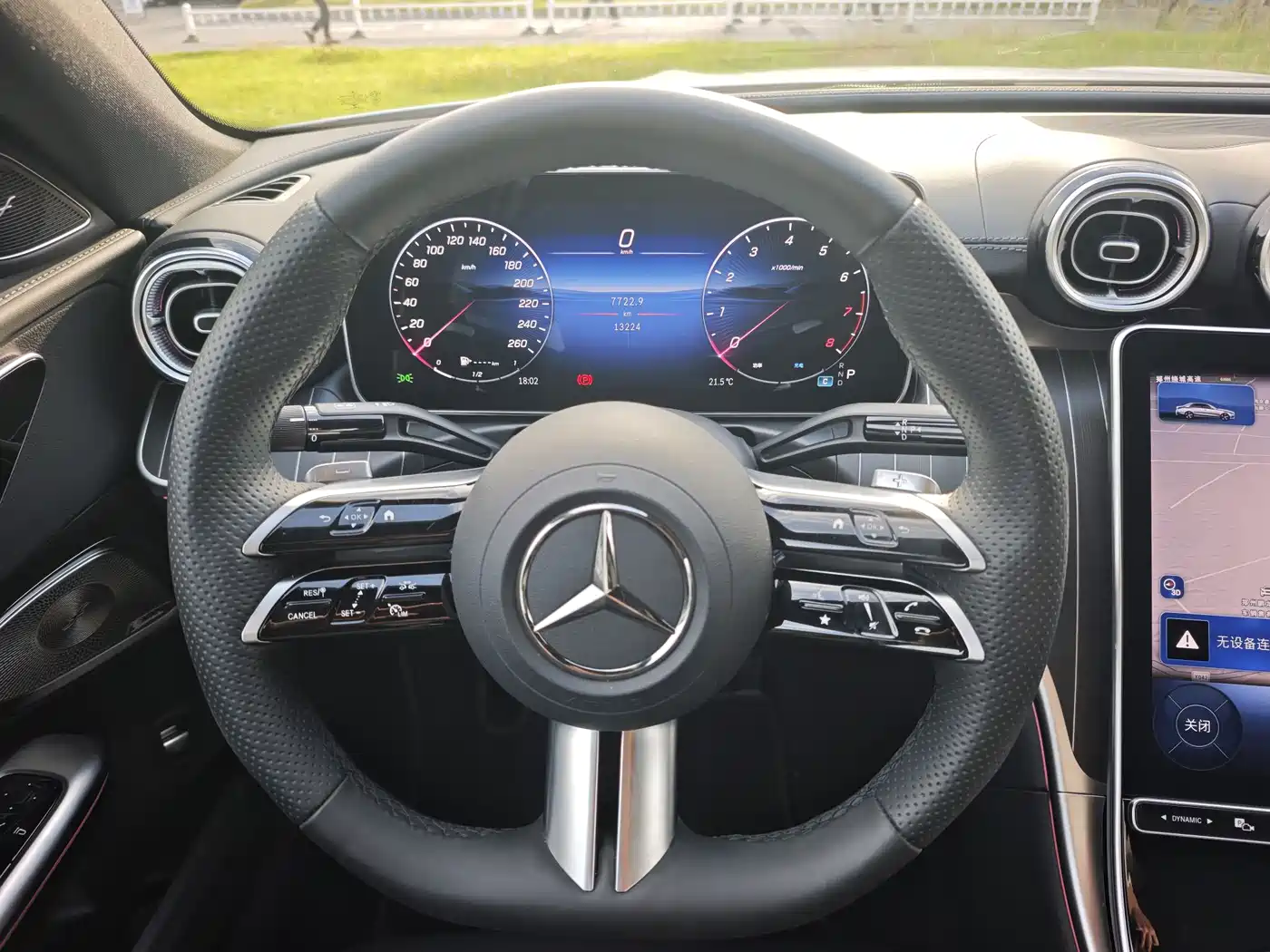 Mercedes-Benz C-Class 2025 C 260 L Night Sport Edition фото 15