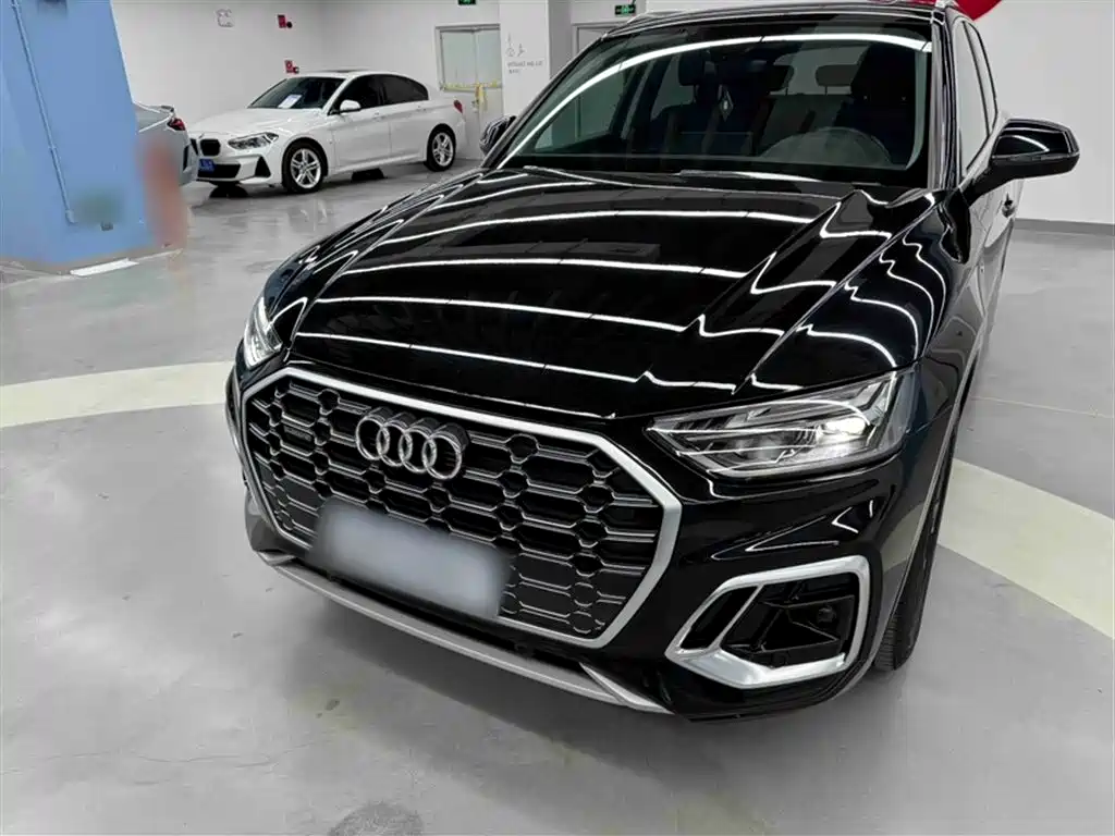 Audi Q5L 2023 40T Fashion Dynamic фото 3