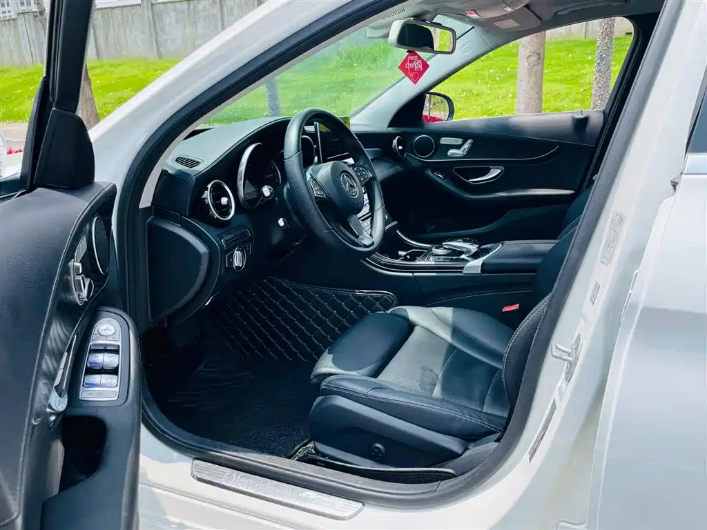 Mercedes-Benz C-Class 2016 C 200 L Sport фото 8