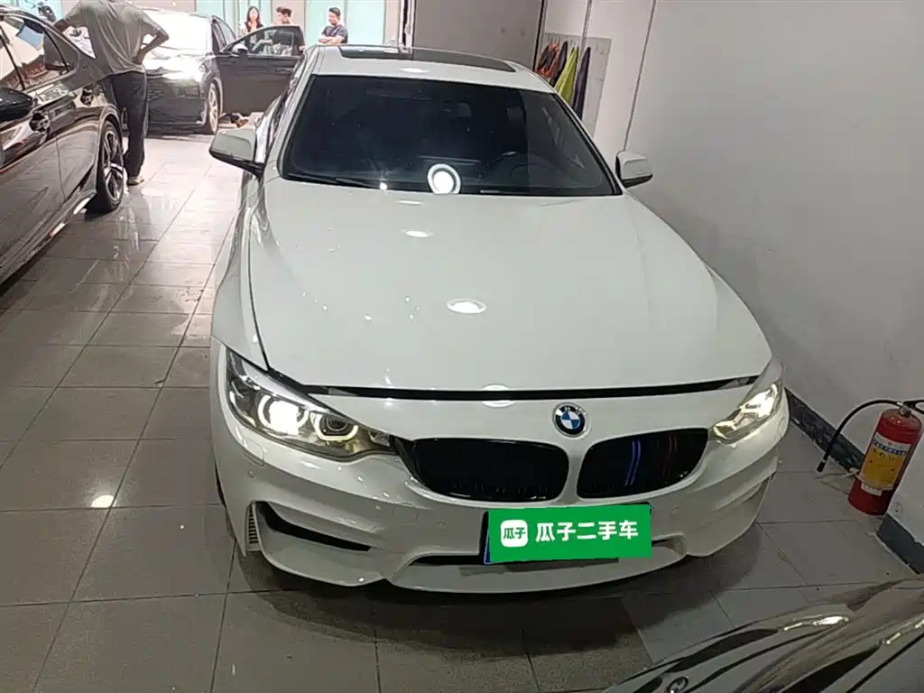 BMW 4 Series 2017 425i Gran Coupe Leading M Sport Package фото 3