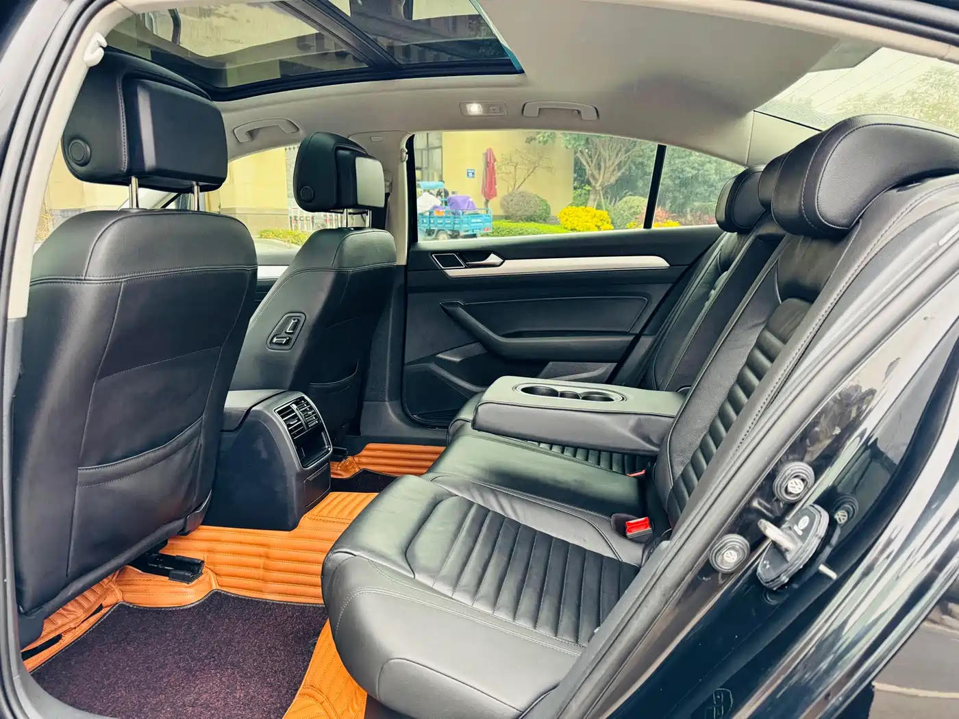 Volkswagen Magotan 2018 330TSI DSG Leading фото 5