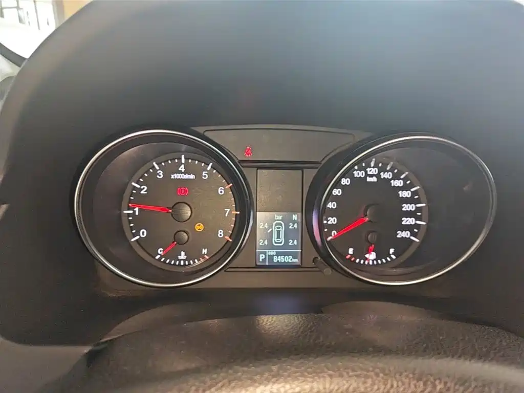 Haval M6 2019 1.5T DCT 2WD Value Edition (China VI) фото 12