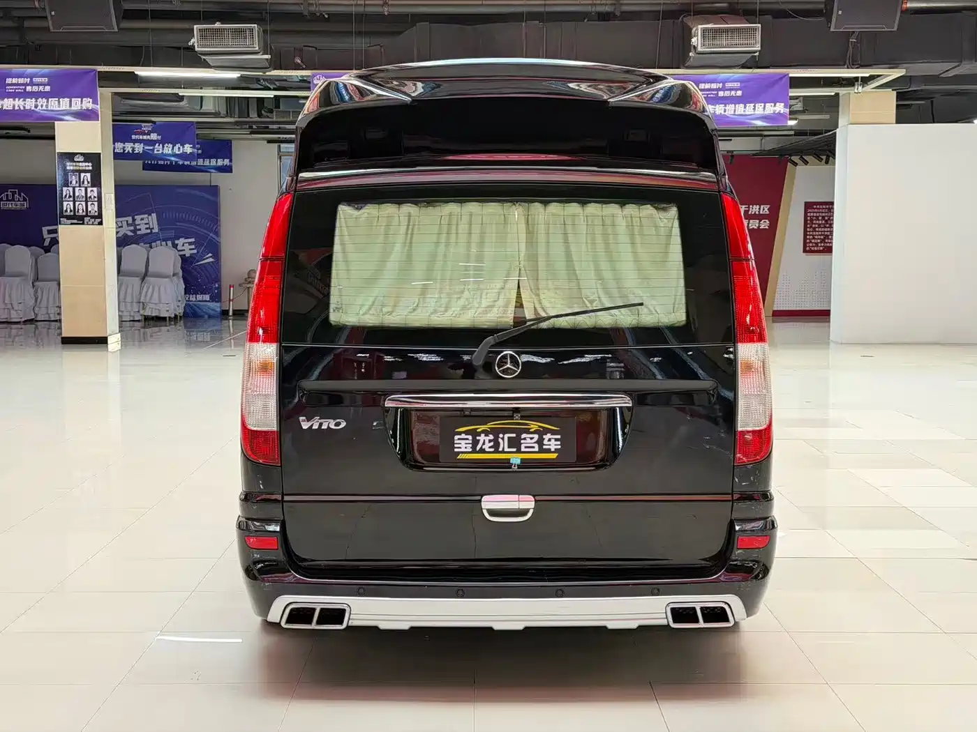 Mercedes-Benz Vito 2013 Model 3.0L Elite Edition фото 5