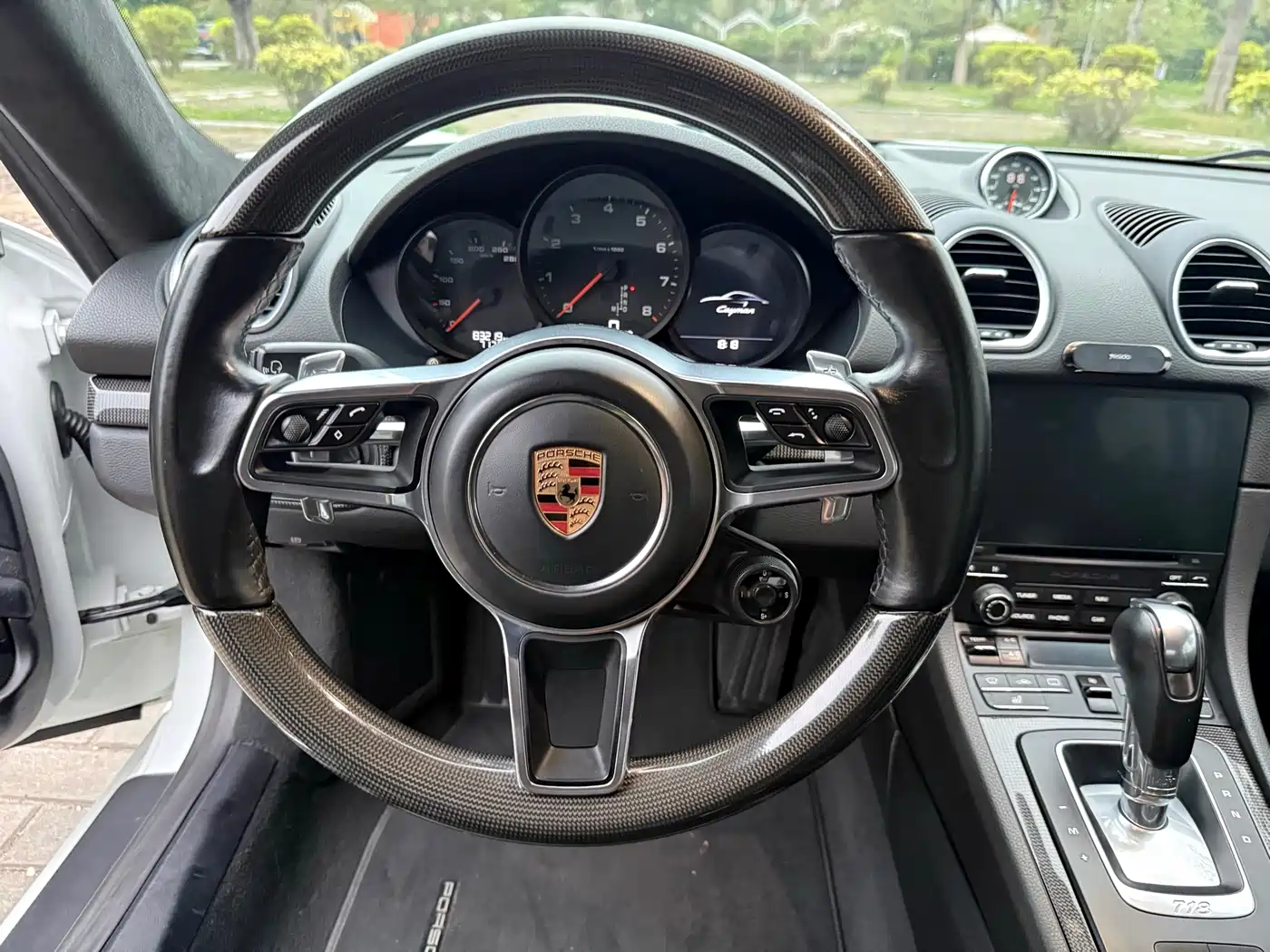 Porsche 718 2018 Cayman 2.0T фото 6