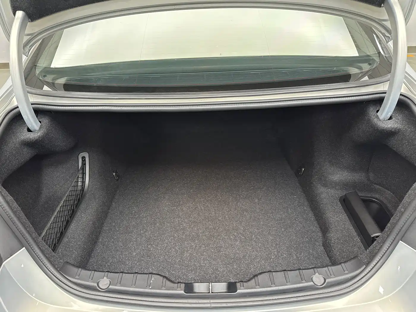 BMW 5 Series 2011 535Li Luxury фото 50