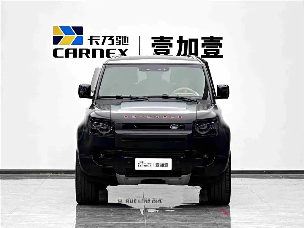 Land Rover Defender 2024 90 5.0T V8 фото 2
