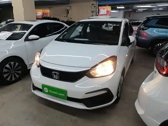 Honda Fit 1.5L CVT, Модный комфорт