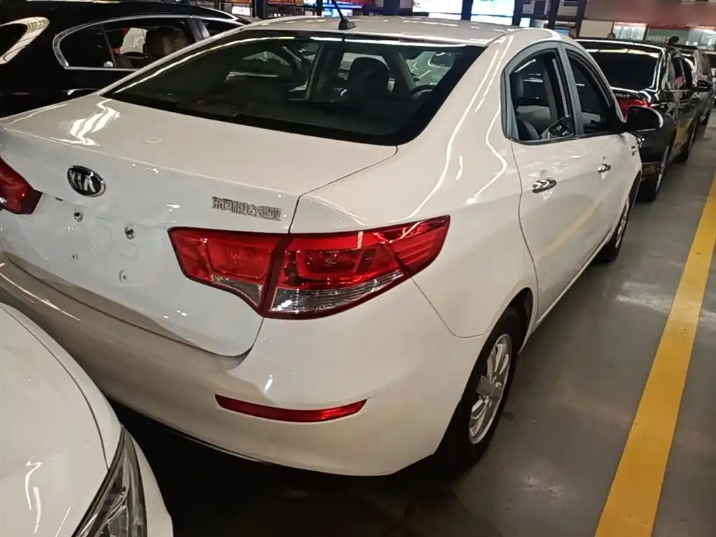 Kia K2 2015 Sedan 1.4L AT GLS фото 7