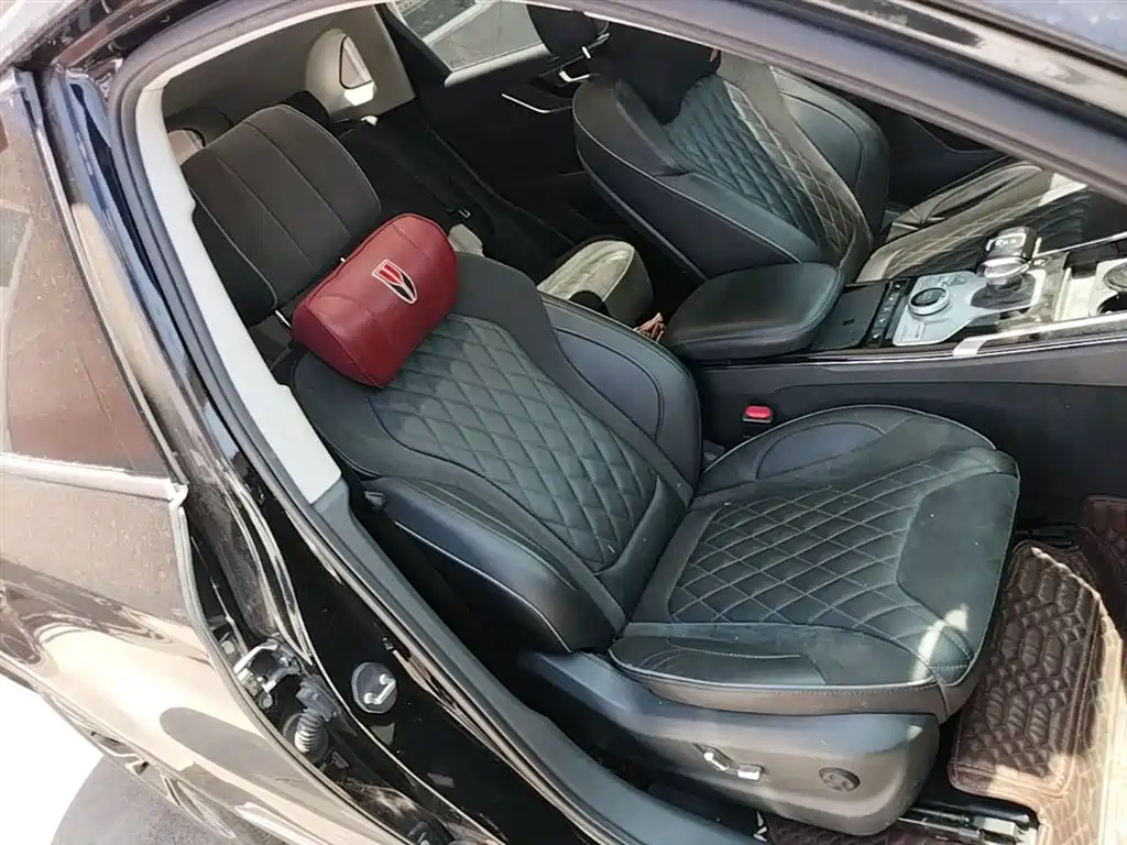 Hongqi HS5 2019 2.0T Smart Connect Enjoy 4WD Edition фото 25