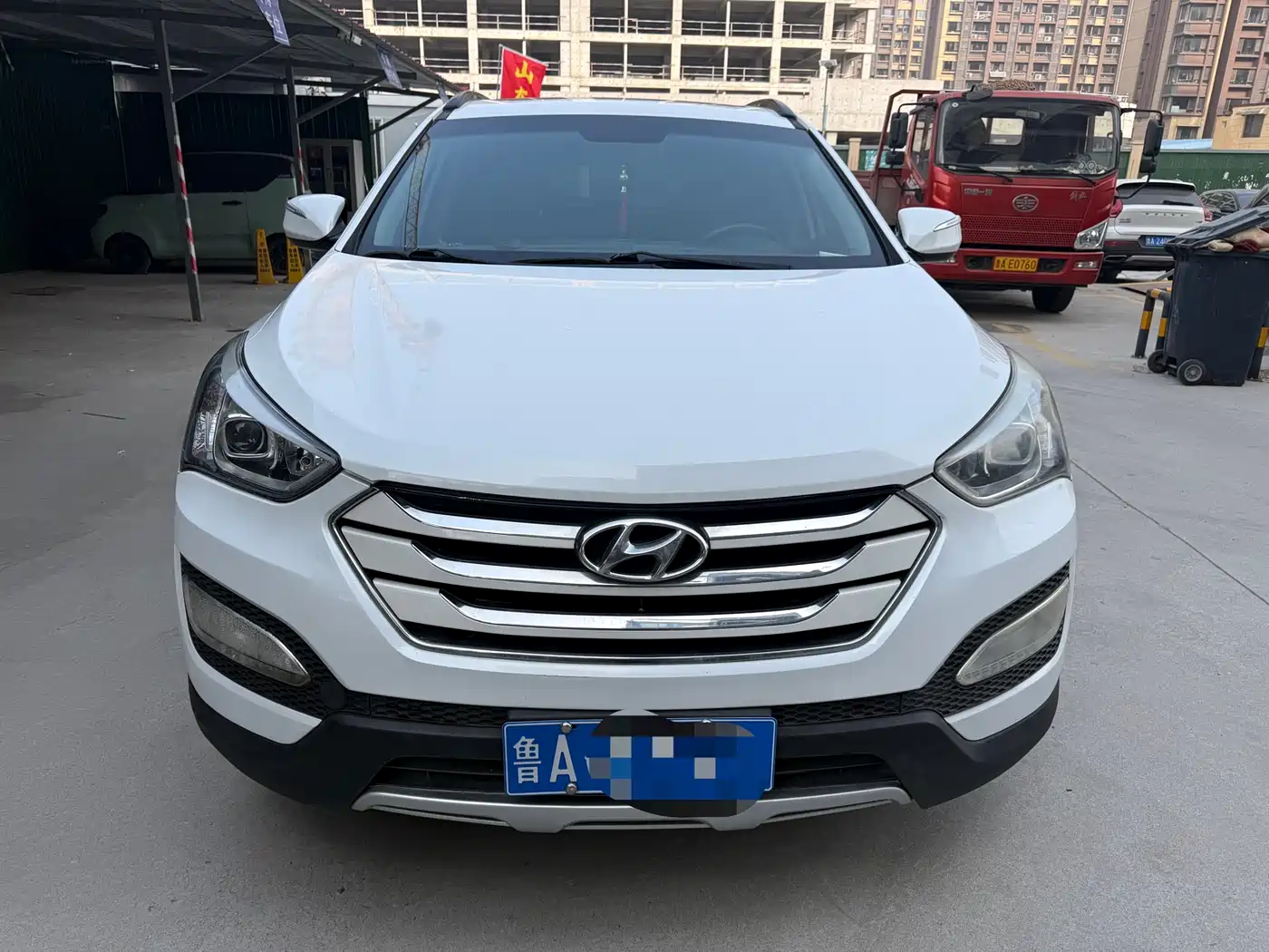 Hyundai Santa Fe 2013 Model 2.4L Automatic 2WD Comfort фото 2
