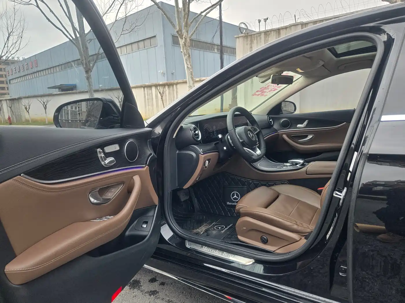 Mercedes-Benz E-Class 2018 Facelift E 200 L Sport фото 6