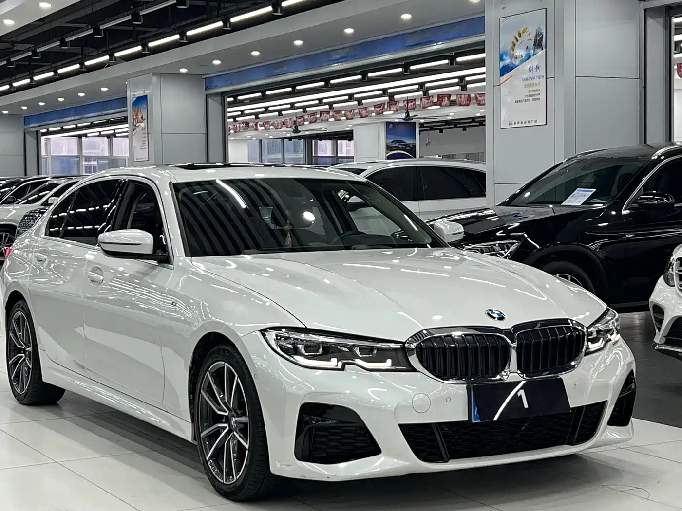 BMW 3 Series 2020 320Li M Sport Package фото 3