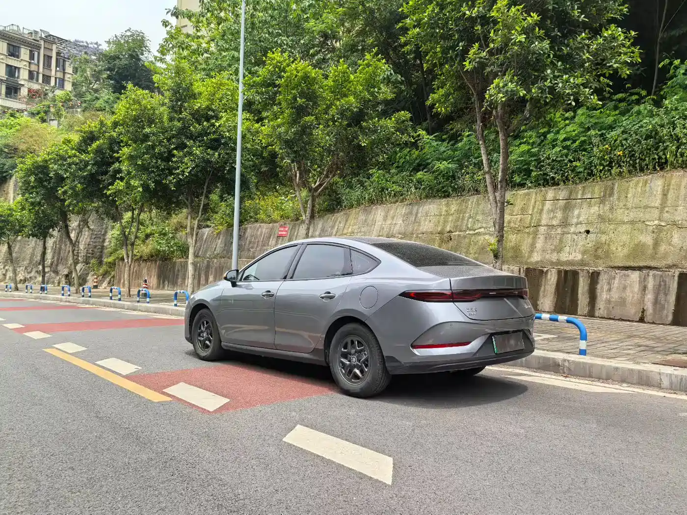 BYD Qin PLUS 2025 DM-i Smart Drive Edition 55KM Surpassing Type фото 7
