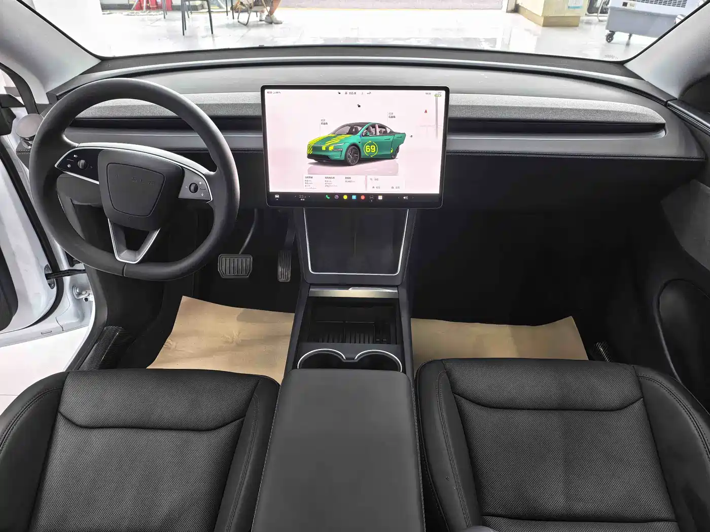 Tesla Model Y 2025 Rear-Wheel Drive фото 4