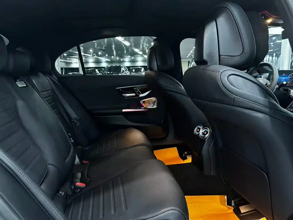 Mercedes-Benz C-Class 2026 2026 C 260 L Sport