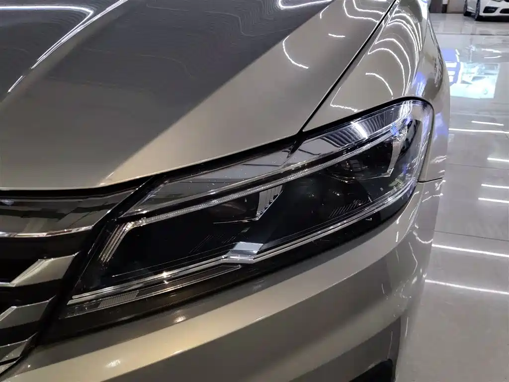 Volkswagen Lavida 2018 280TSI DSG Comfort Edition China V фото 24