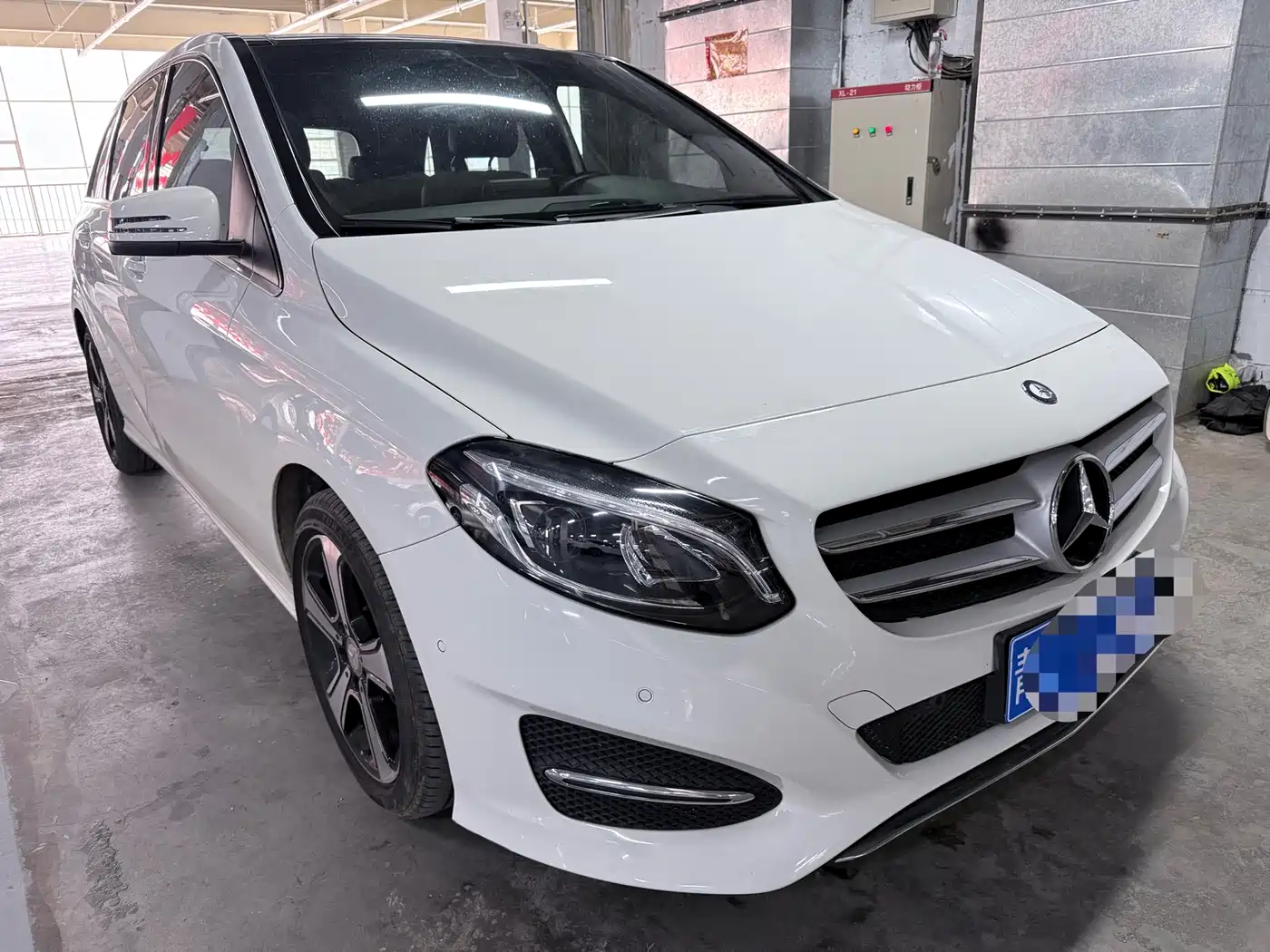 Mercedes-Benz B-Class 2017 B 200 Style фото 3