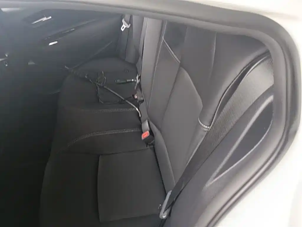 Toyota Allion 2022 2.0L Pioneer Edition фото 17