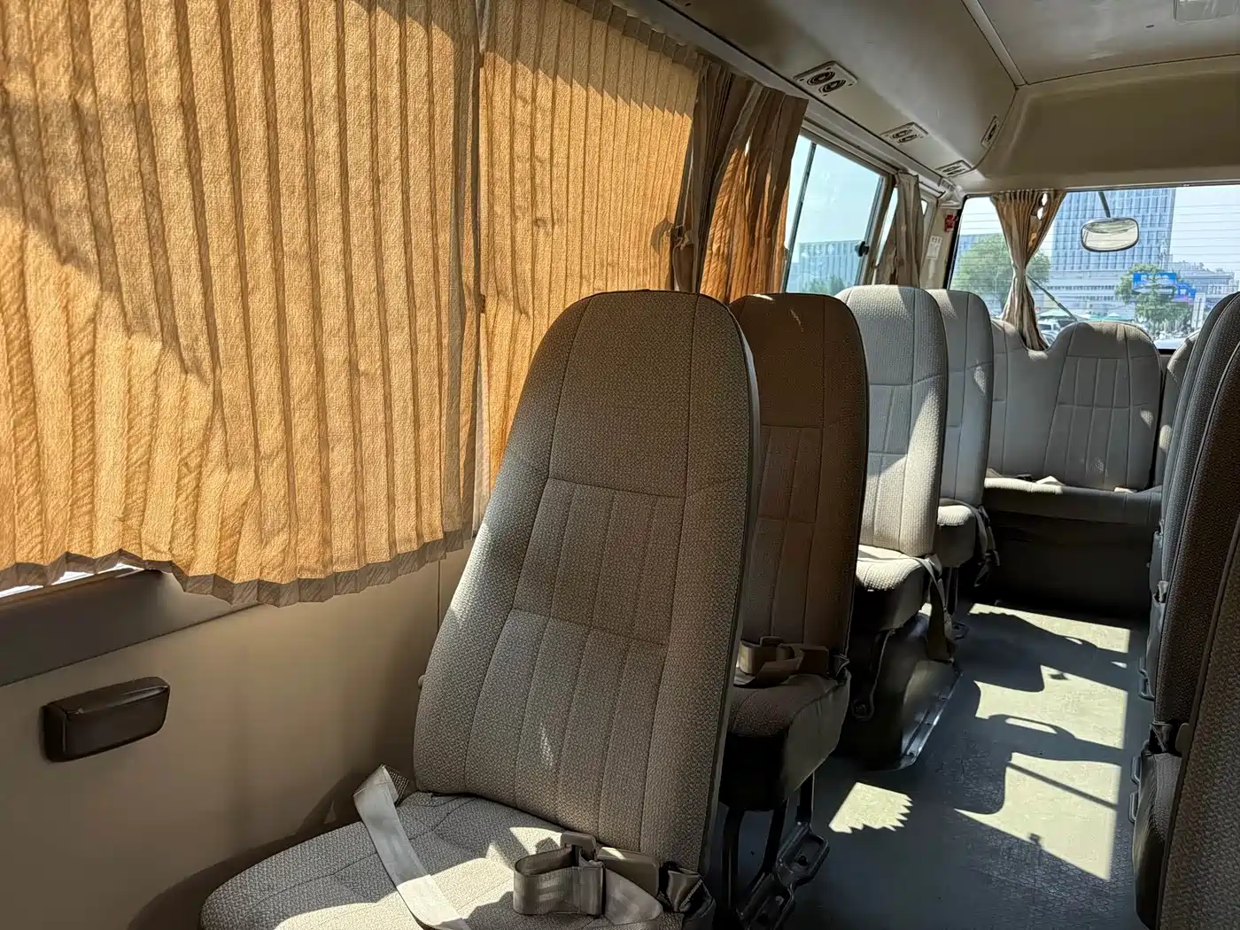 Toyota Coaster 2009 2007 2.7L Gasoline Premium Upgrade Edition 23-seater