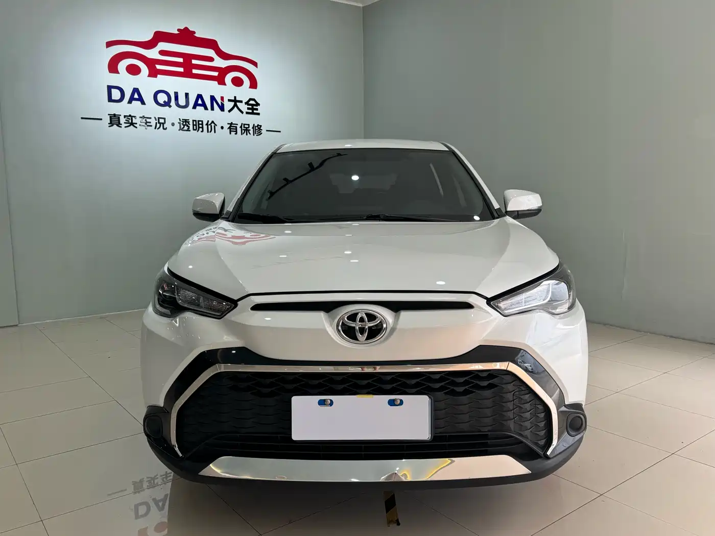 Toyota Frontlander 2023 2.0L CVT Elite Edition фото 2