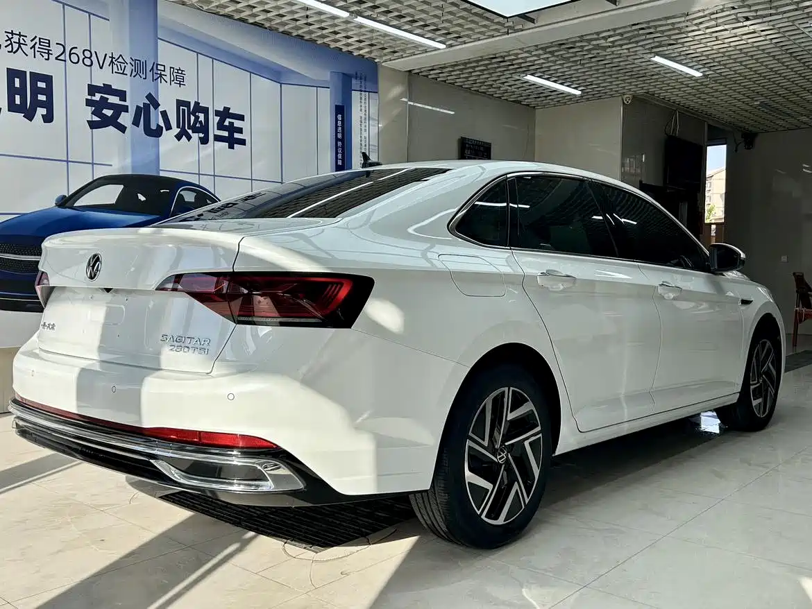 Volkswagen Sagitar 2023 280TSI DSG Excellence Plus Edition фото 4