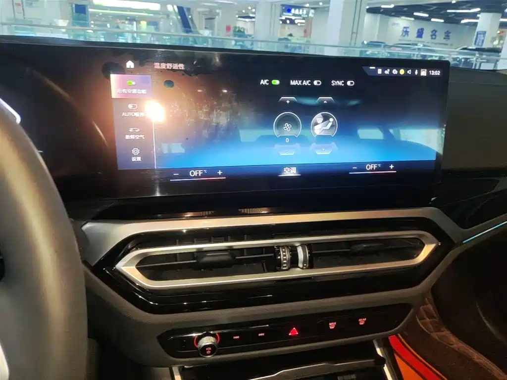 BMW i3 2022 eDrive 35 L фото 13