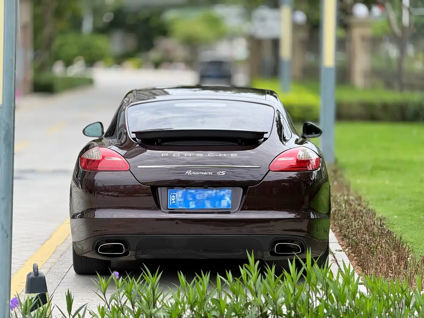 Porsche Panamera 2013 Panamera Platinum Edition 3.6L фото 5