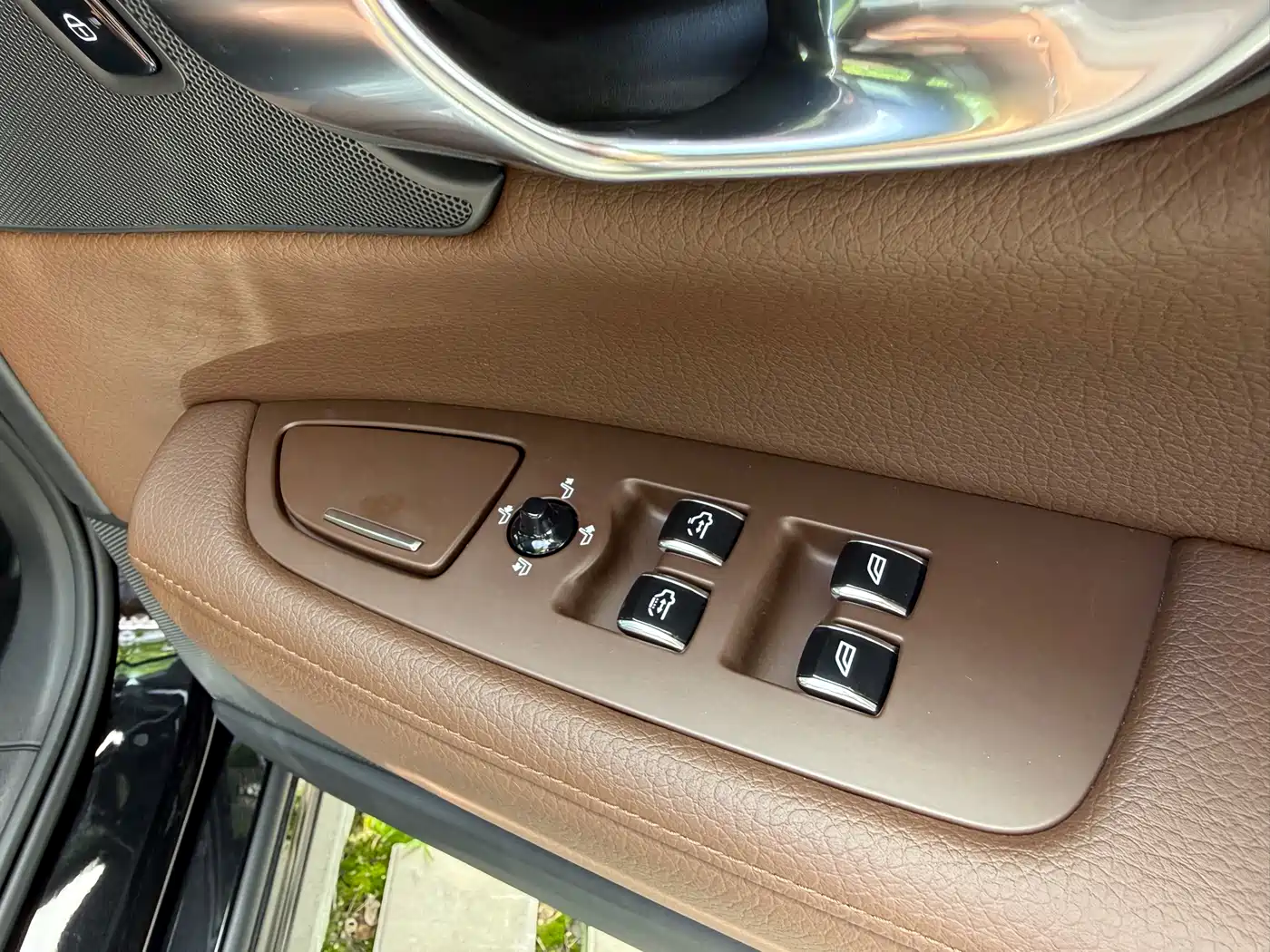VOLVO S90 PLUG-IN HYBRID