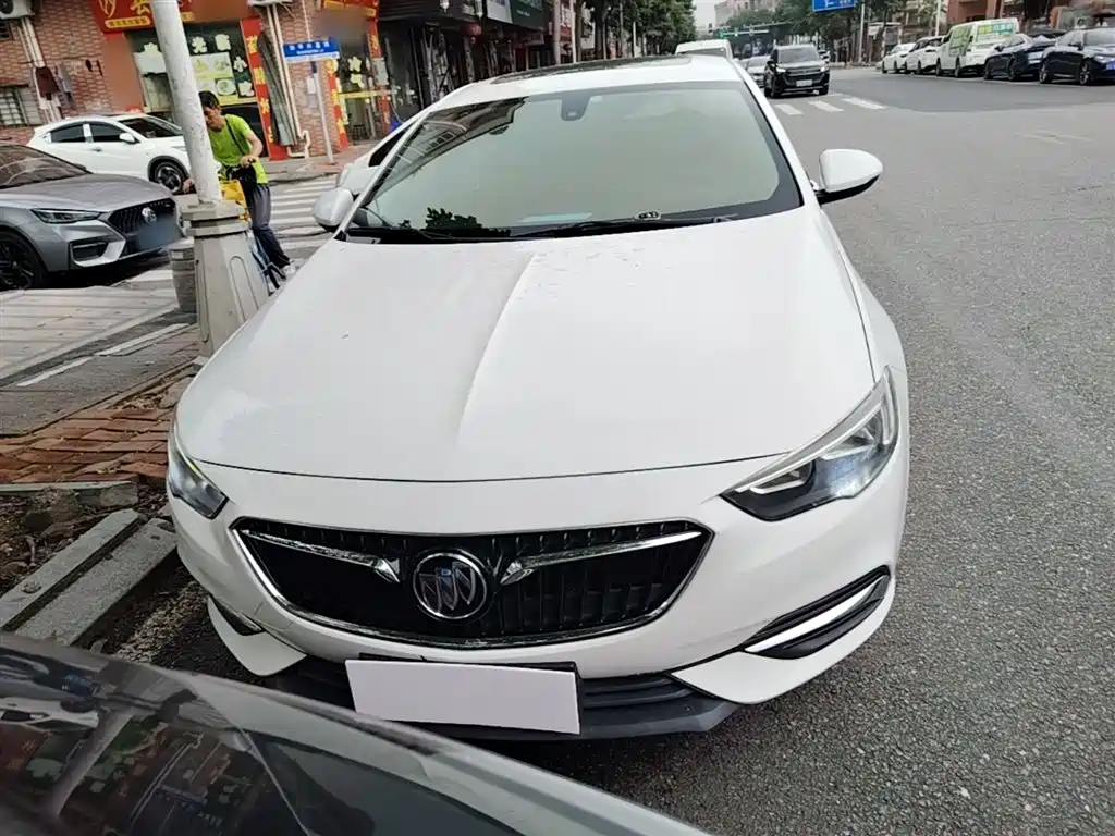 Buick Regal 2017 20T Elite Type фото 3
