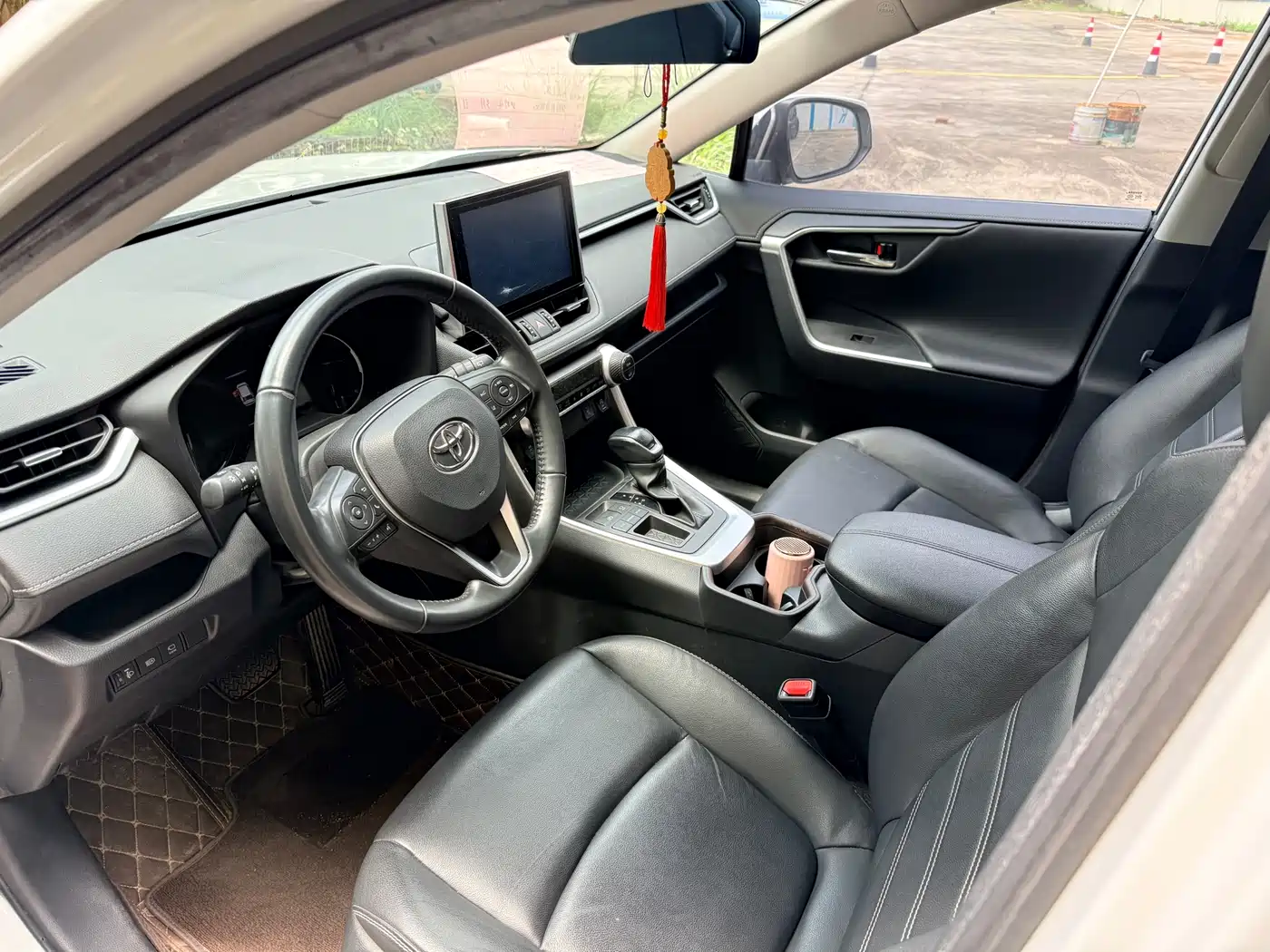 Toyota RAV4 Rongfang 2022 2.0L CVT 2WD Trend Edition фото 7