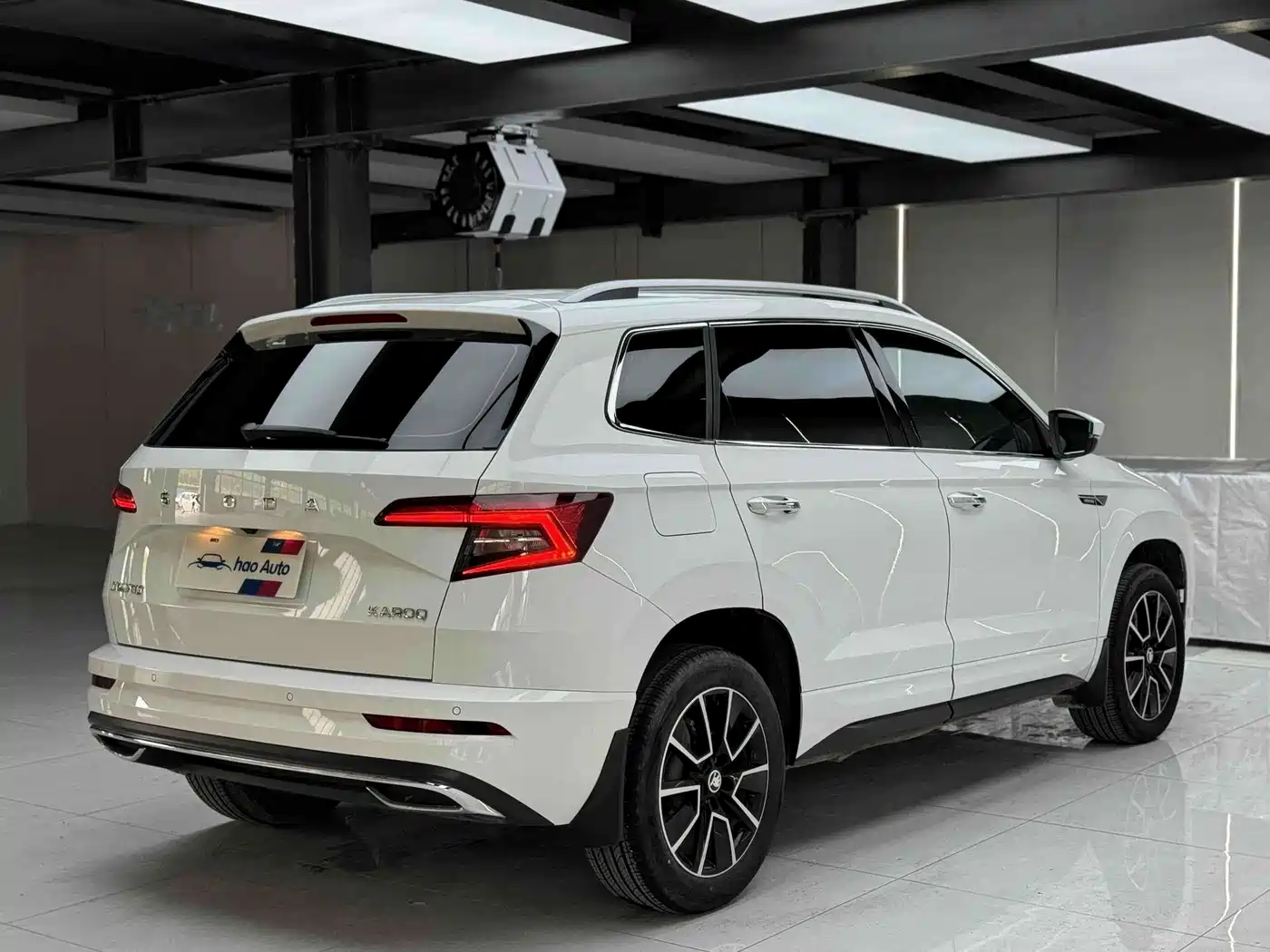 Škoda Karoq 2023 TSI280 Premium Edition фото 5