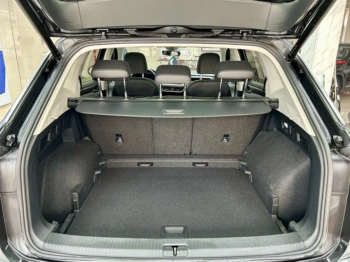 Volkswagen Tayron 2023 280TSI 2WD Luxury Plus Advanced Edition фото 24