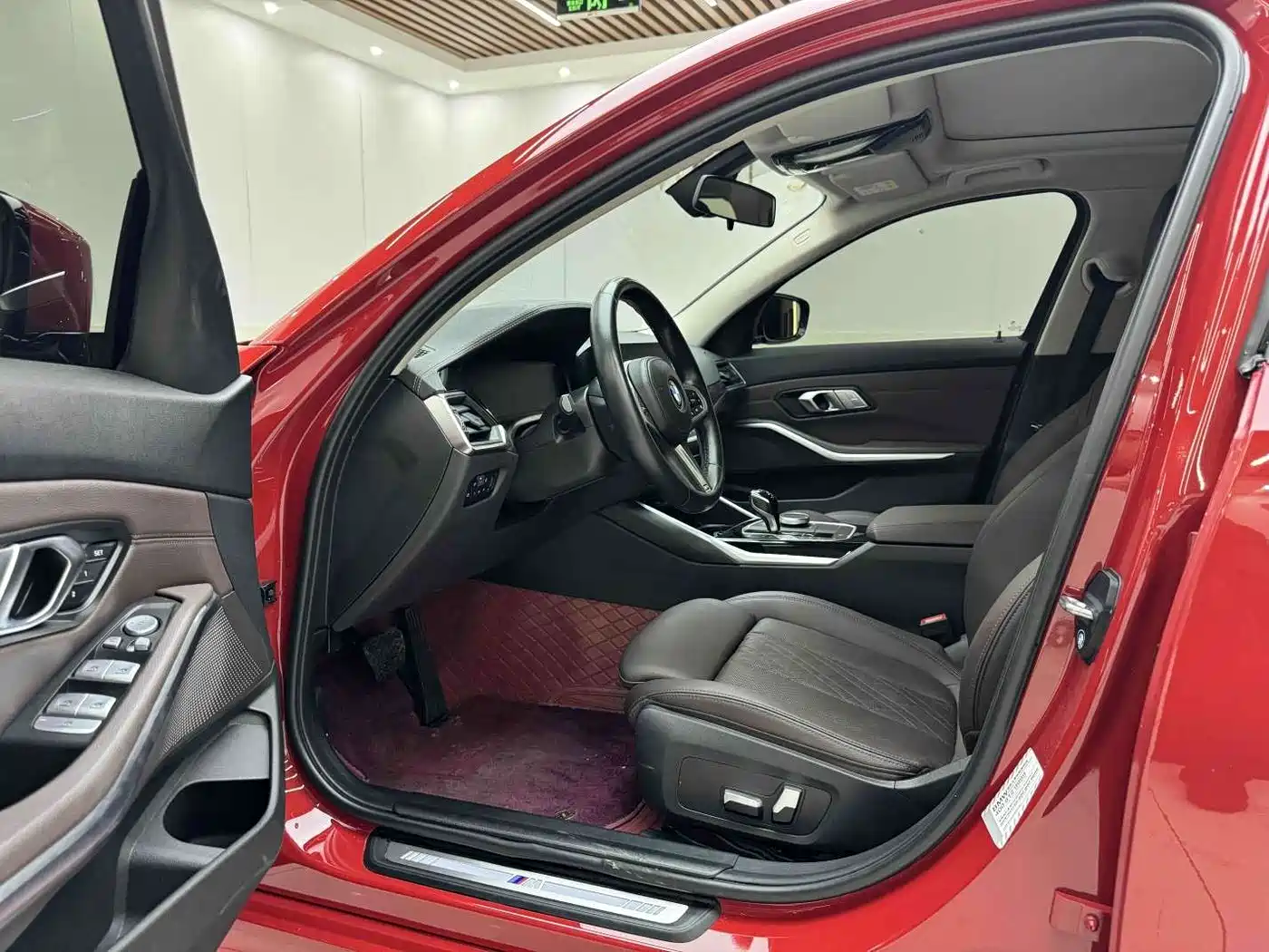 BMW 3 Series 2022 320Li M Sport Package фото 23