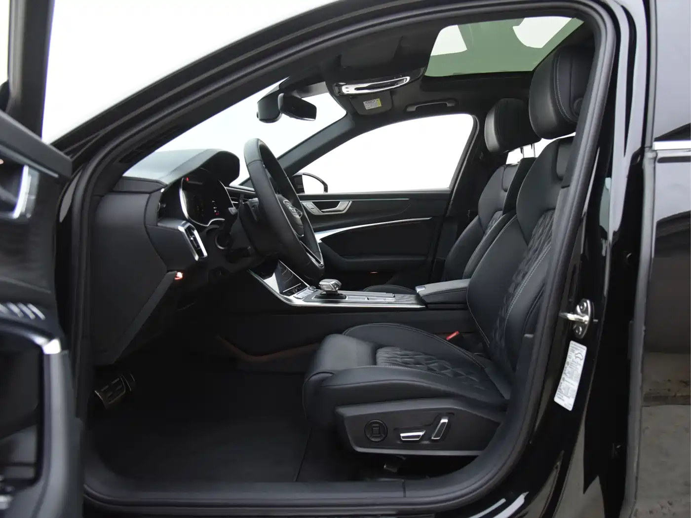 Audi A6L 2025 45 TFSI quattro Premium Sport фото 11