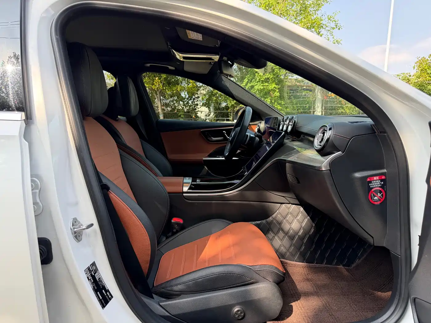 Mercedes-Benz C-Class 2023 Facelift C 260 L Sport Edition фото 10