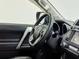 Фото 22 - Toyota Prado