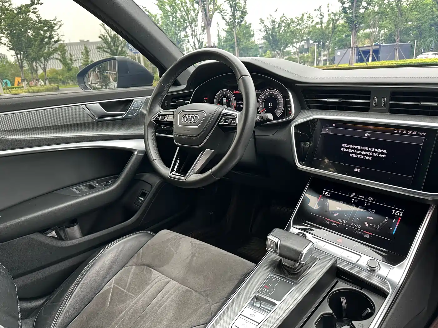 Audi A6L 2023 45 TFSI Premium Selection Dynamic фото 12