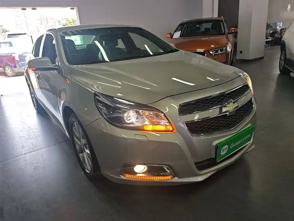 Chevrolet Malibu 2014 2.0L Automatic Luxury фото 4