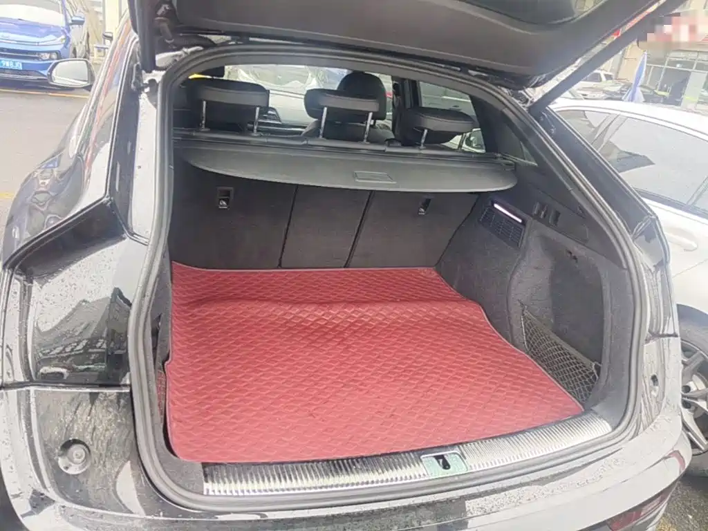 Audi Q5L Sportback 2022 2021 40 TFSI Luxury