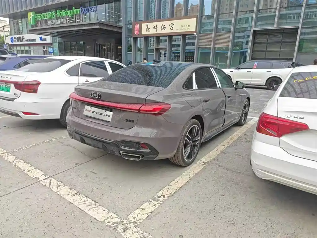 Audi A5L 2025 2.0T Sport Edition Plus фото 6