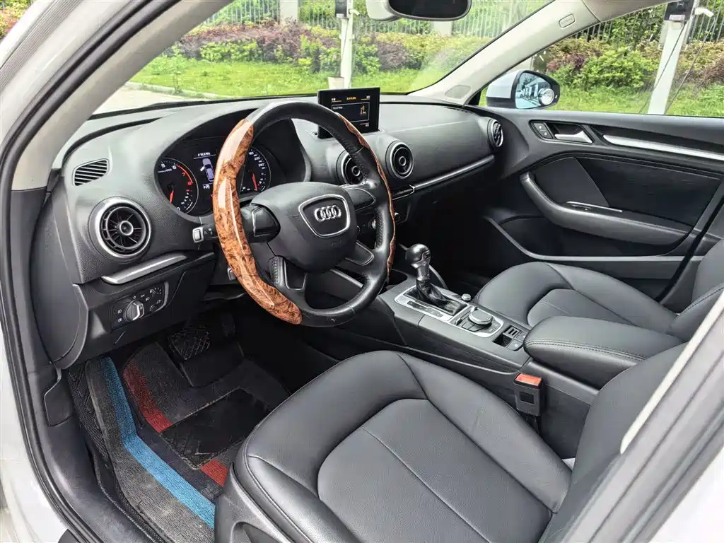 Audi A3 2014 Sportback 35 TFSI Automatic Progressive фото 18