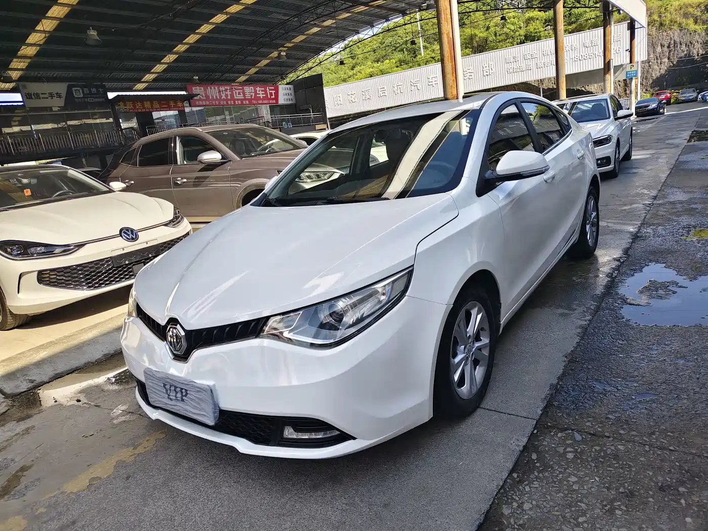 MG GT 2019 2016 Model 1.5L Automatic Premium Luxury Edition